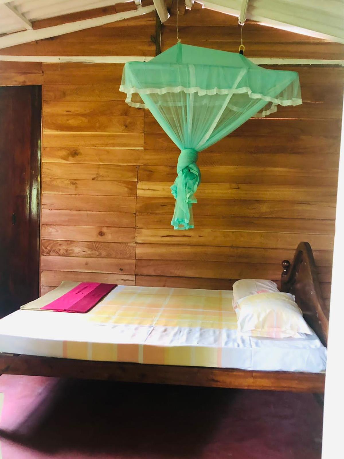 Lake View Cabana Paradise & Villa Тангале Екстериор снимка
